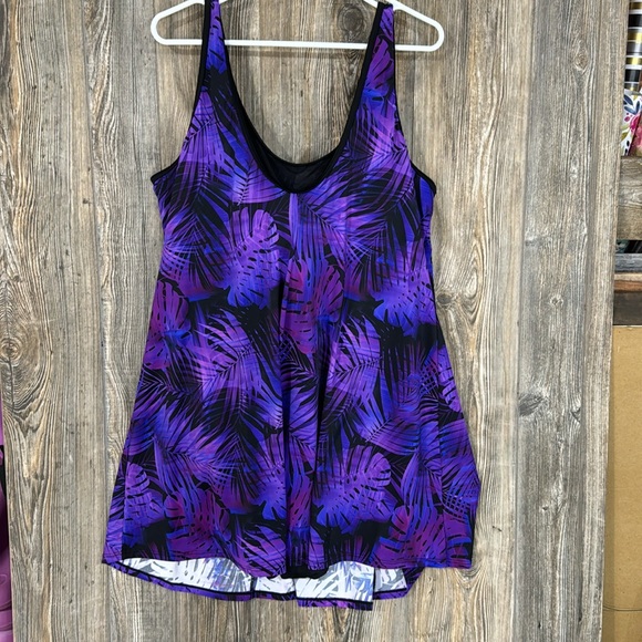 Size 26 Swimdress - Picture 3 of 7